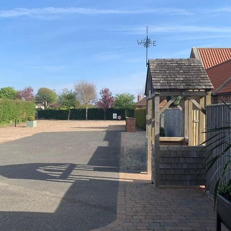 Meals Farm Holiday Cottages - The Stables North Somercotes Экстерьер фото