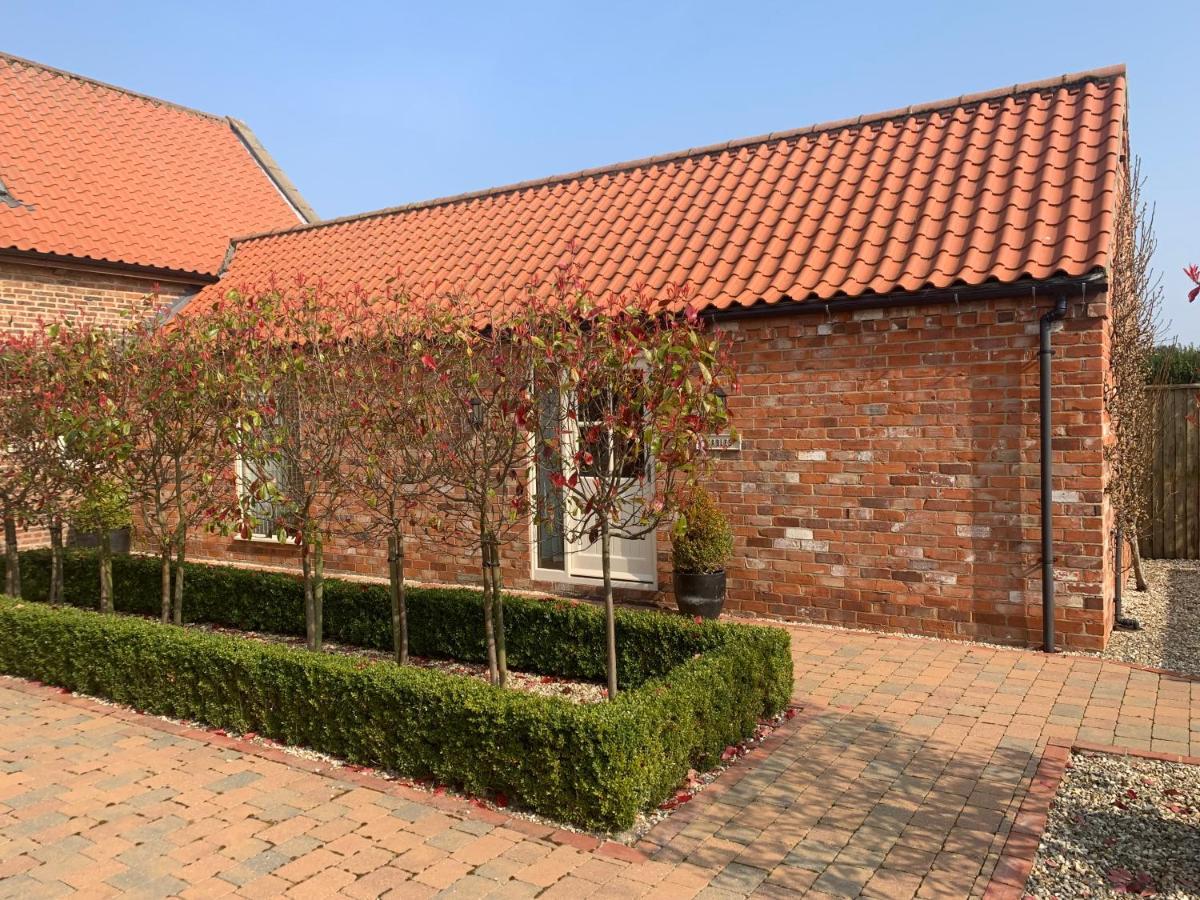 Meals Farm Holiday Cottages - The Stables North Somercotes Экстерьер фото