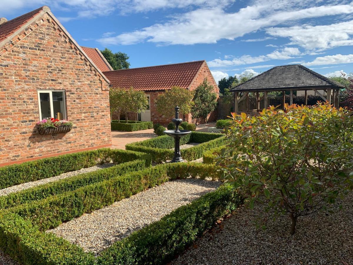 Meals Farm Holiday Cottages - The Stables North Somercotes Экстерьер фото